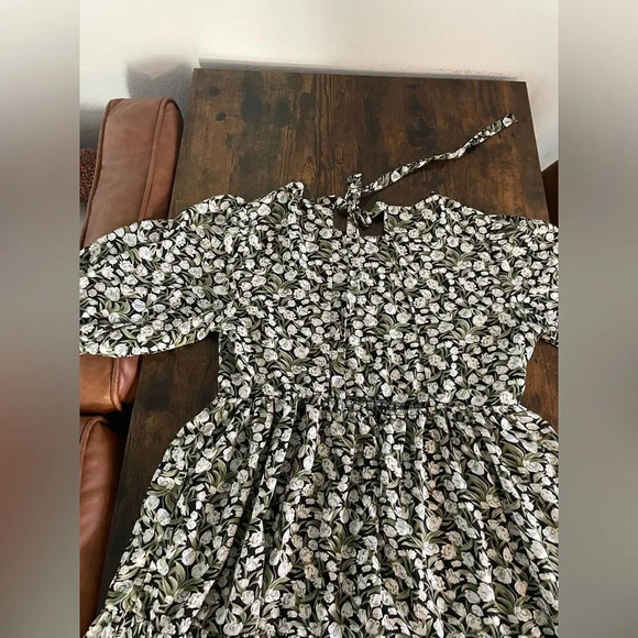 En Saison floral print Midi Dress - Picture 13 of 16